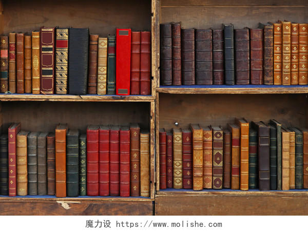 复古书籍的旧书架读书分相会阅读世界读书日